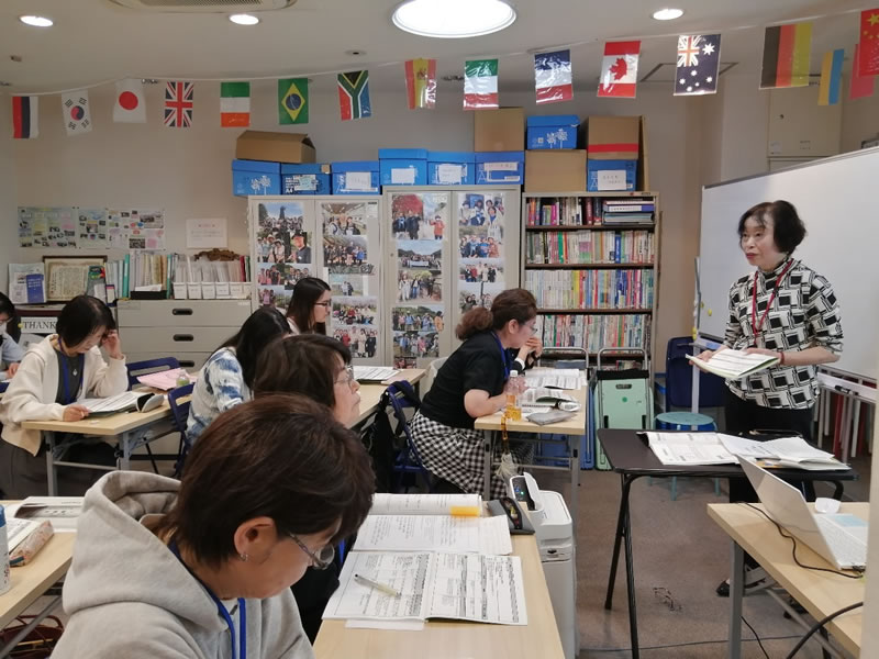 にほんごの教え方、教えます。